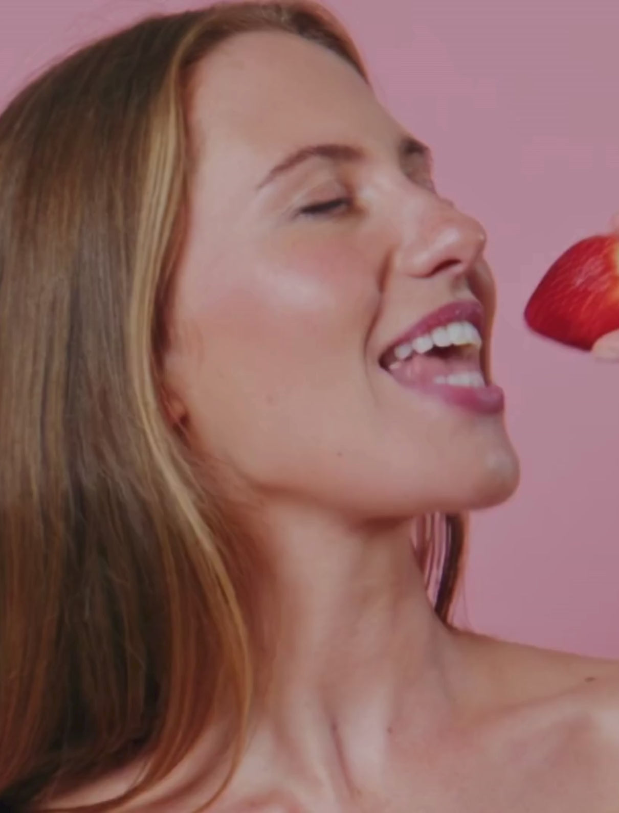 Ciroa Beauty Berry Much Love You Shimmer Body Stick